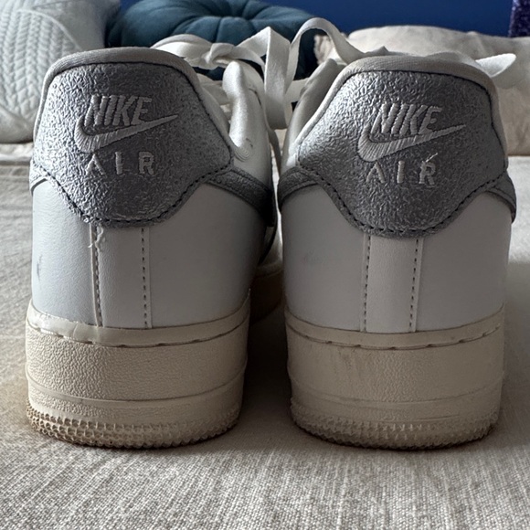 Nike Air Force 1 - Picture 4 of 5